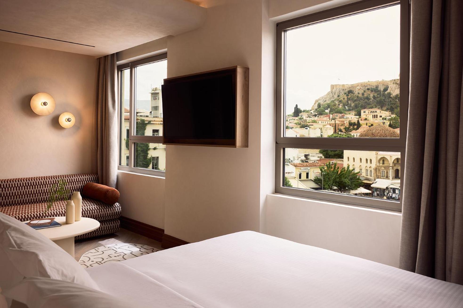 A For 3* Athens