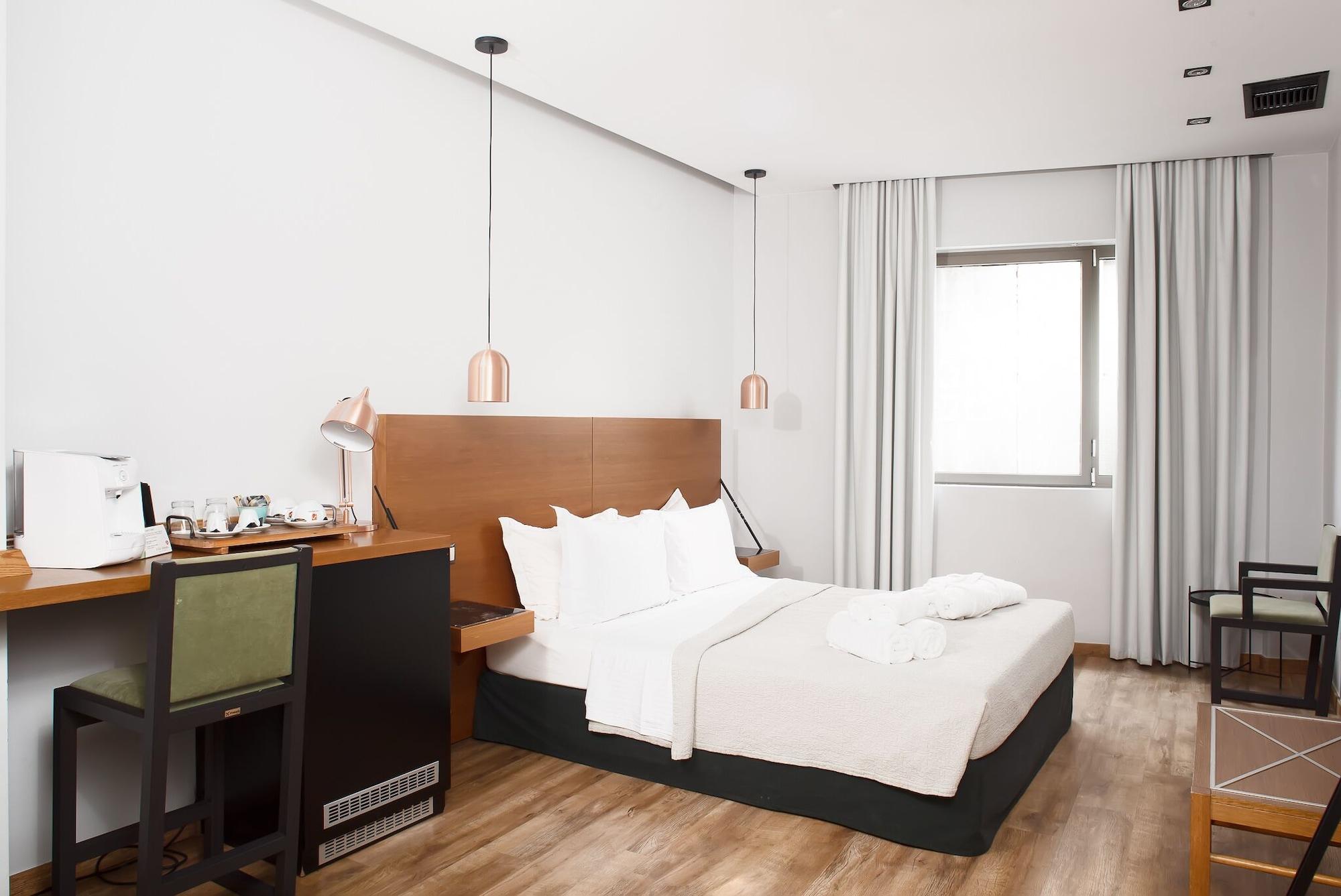 Hotel A For 3*