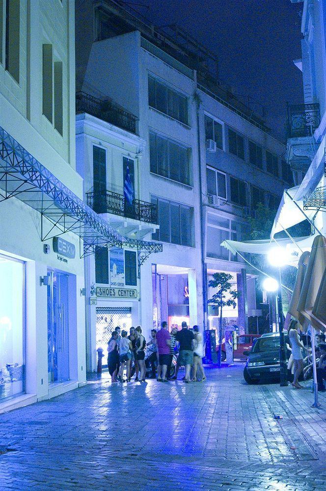 A For 3* Atene